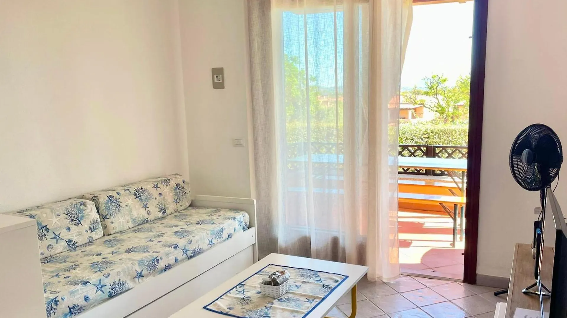 Iss Travel, Panoramic Sea View Ticino - 1 Bedroom Apartments 1,5 Km From The Beach San Teodoro