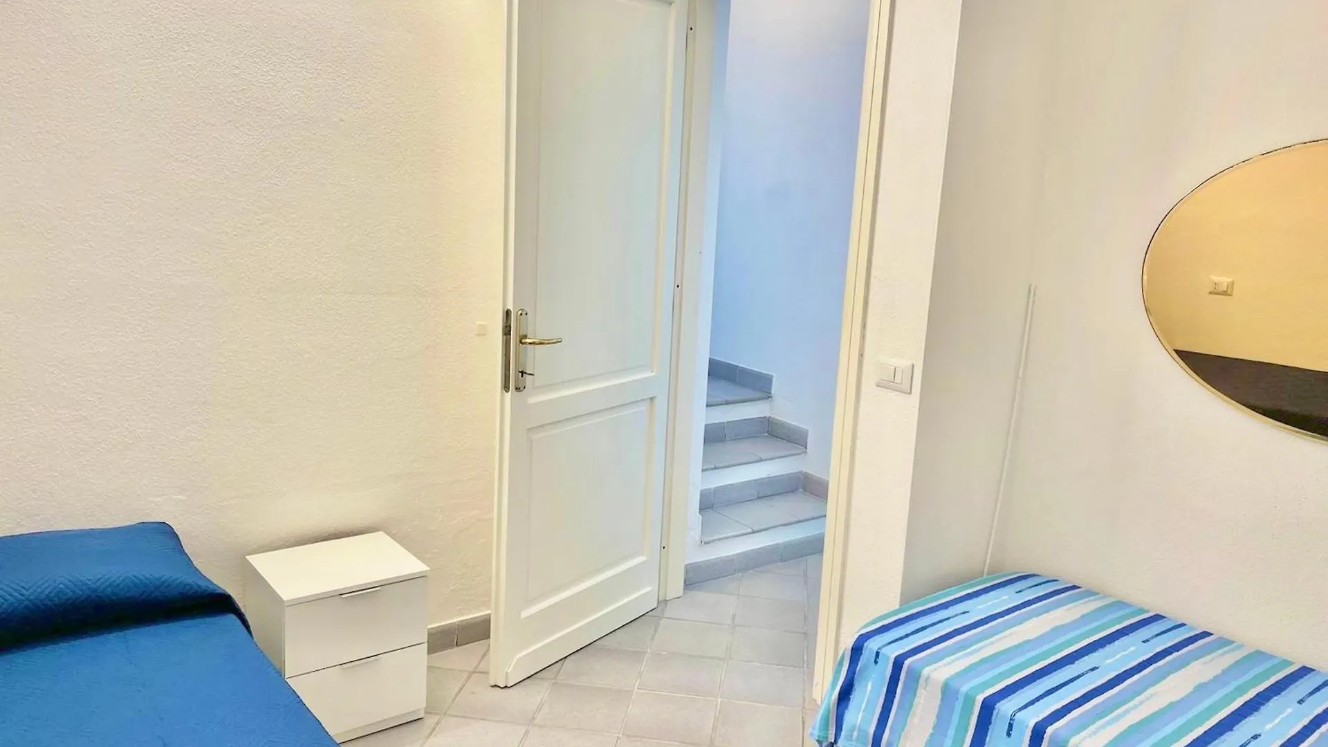 Iss Travel, Panoramic Sea View Ticino - 1 Bedroom Apartments 1,5 Km From The Beach San Teodoro
