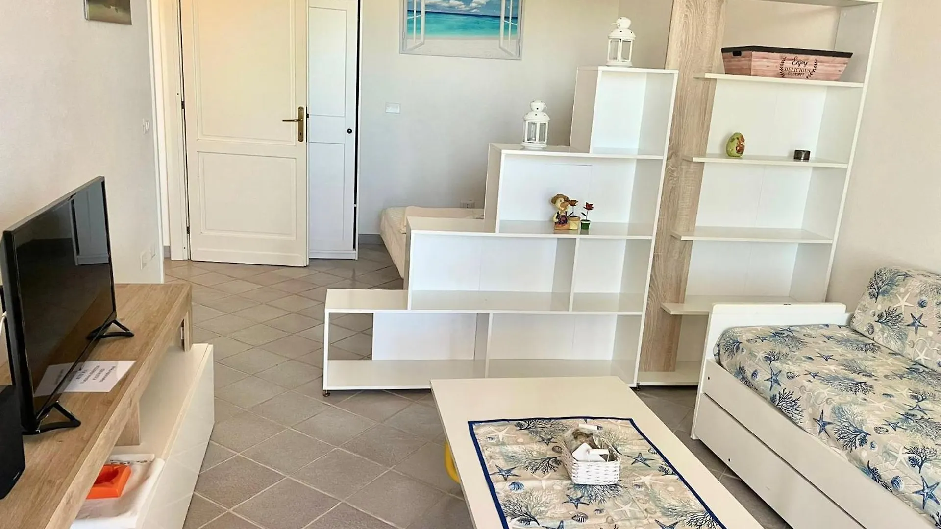 Iss Travel, Panoramic Sea View Ticino - 1 Bedroom Apartments 1,5 Km From The Beach San Teodoro Olaszország